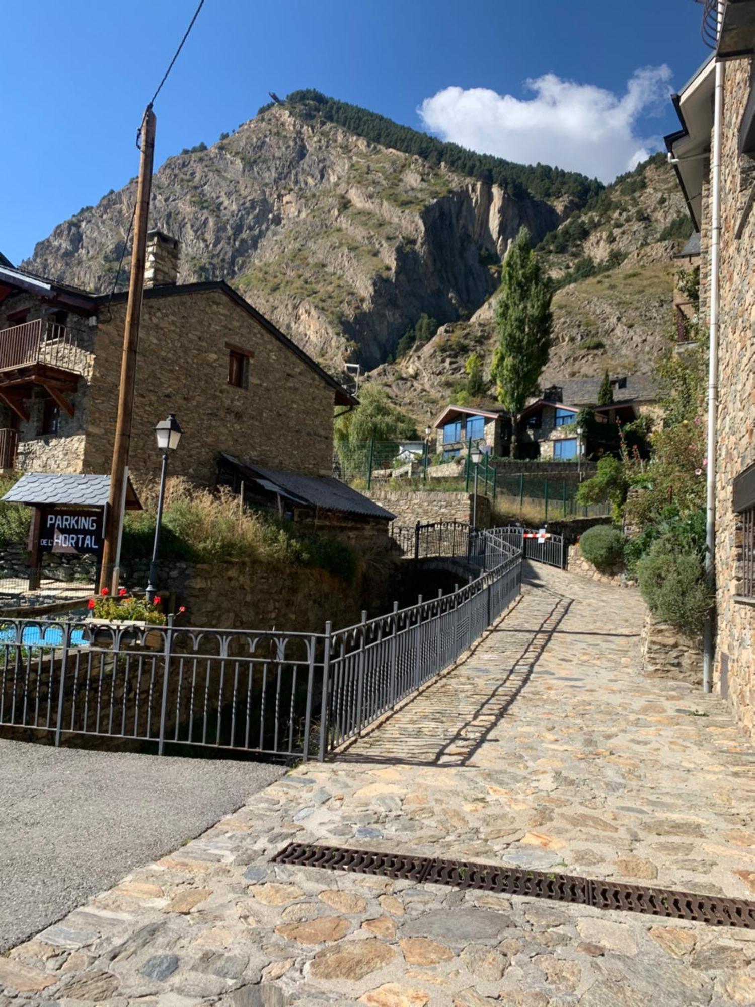 Passamane 19 - Canillo - Casco Antiguo Bagian luar foto